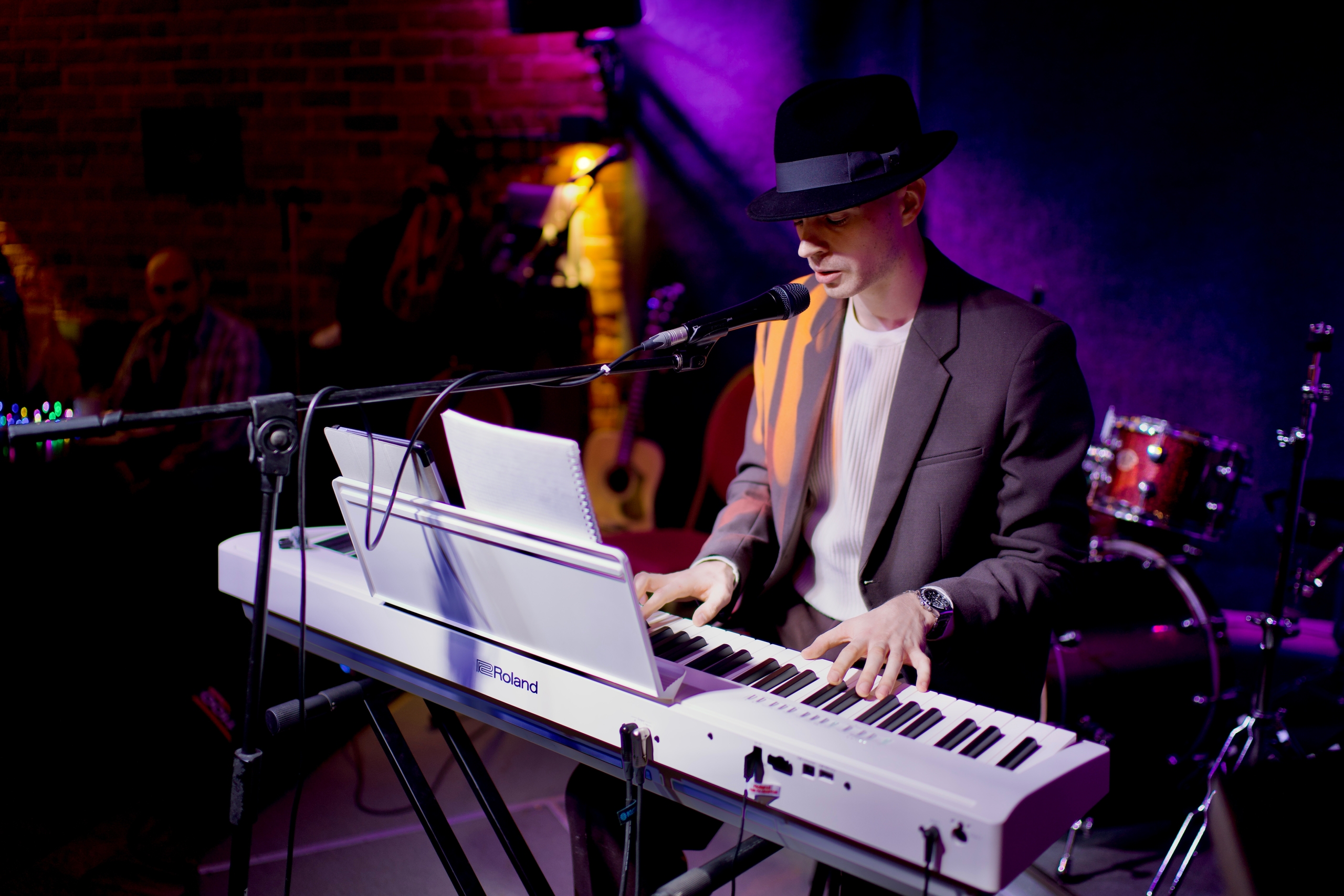 Фото с квартирника Квартирник в Хитрый Лис 2