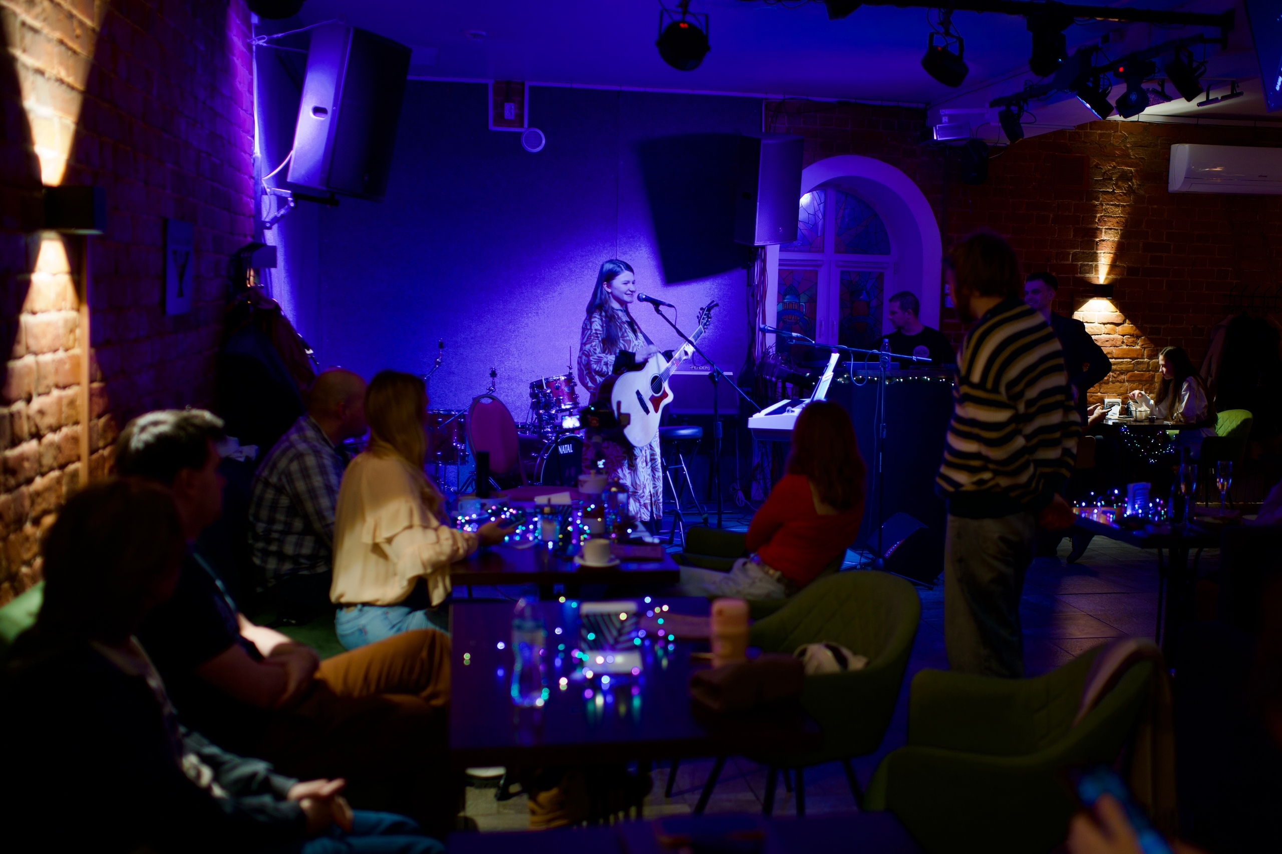 Фото с квартирника Квартирник в Хитрый Лис 2