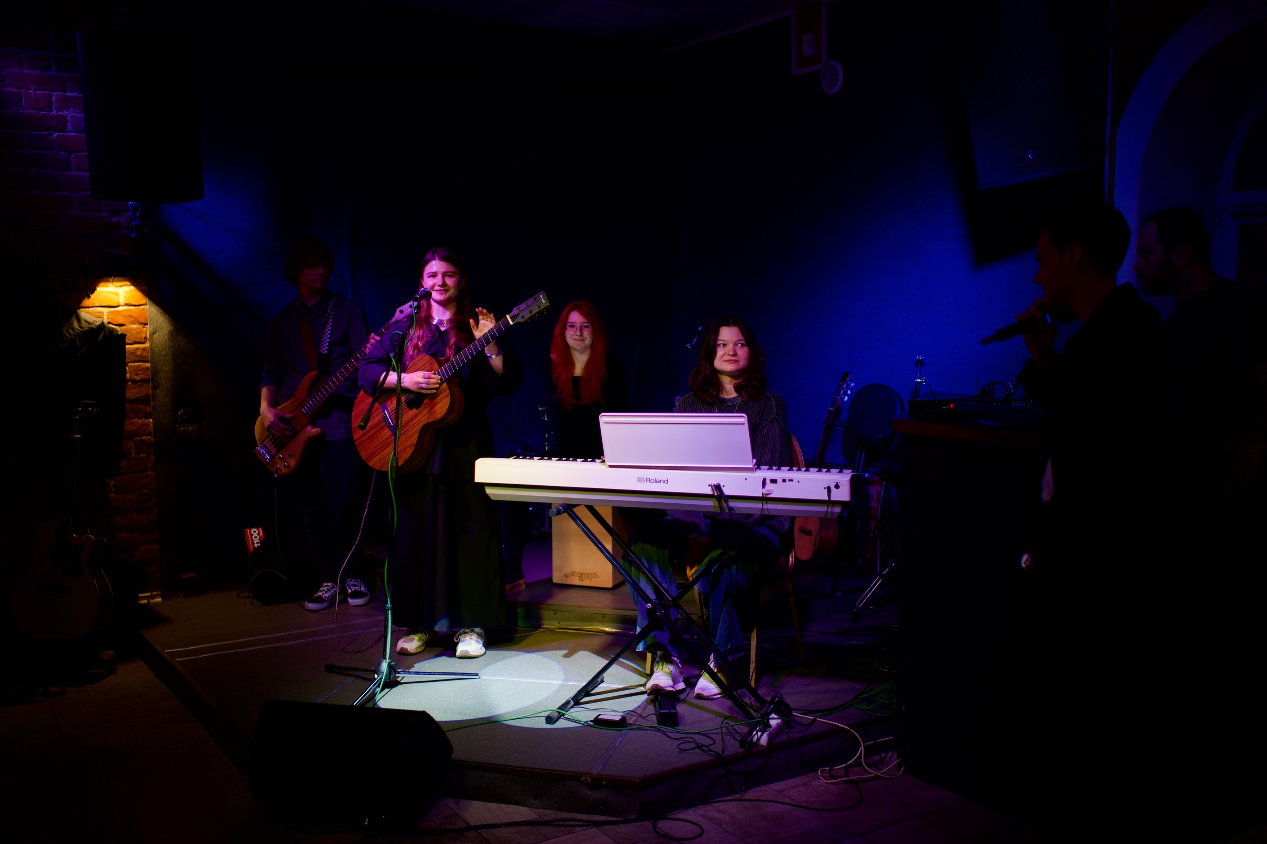 Фото с квартирника Квартирник в Хитрый Лис 3